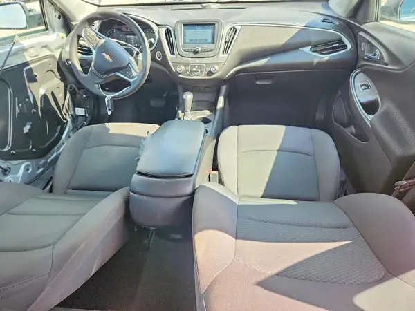 1G1ZB5ST4HF290458 2017 CHEVROLET MALIBU - Image 8