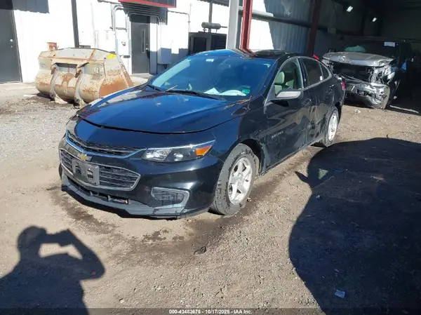 1G1ZB5ST4JF103600 2018 CHEVROLET MALIBU - Image 2