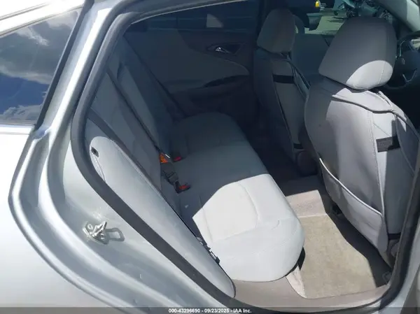 1G1ZB5ST4JF110353 2018 CHEVROLET MALIBU - Image 8
