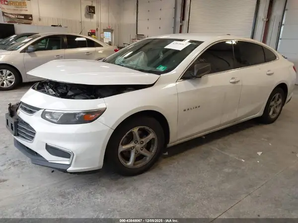 1G1ZB5ST4JF113611 2018 CHEVROLET MALIBU - Image 2