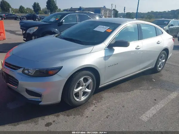 1G1ZB5ST4JF118064 2018 CHEVROLET MALIBU - Image 2