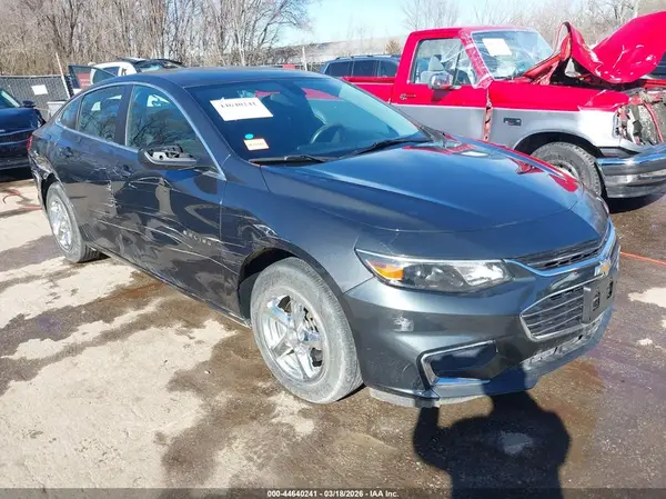 1G1ZB5ST4JF136578 2018 CHEVROLET MALIBU - Image 1