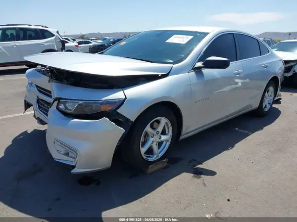 1G1ZB5ST4JF180001 2018 CHEVROLET MALIBU - Image 2