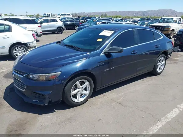 1G1ZB5ST4JF183643 2018 CHEVROLET MALIBU - Image 2