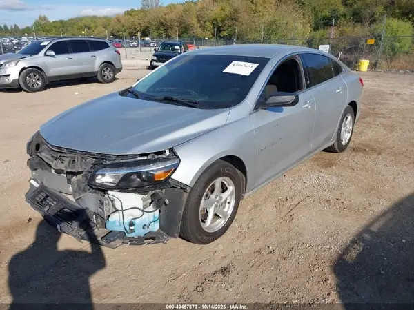 1G1ZB5ST4JF211019 2018 CHEVROLET MALIBU - Image 2