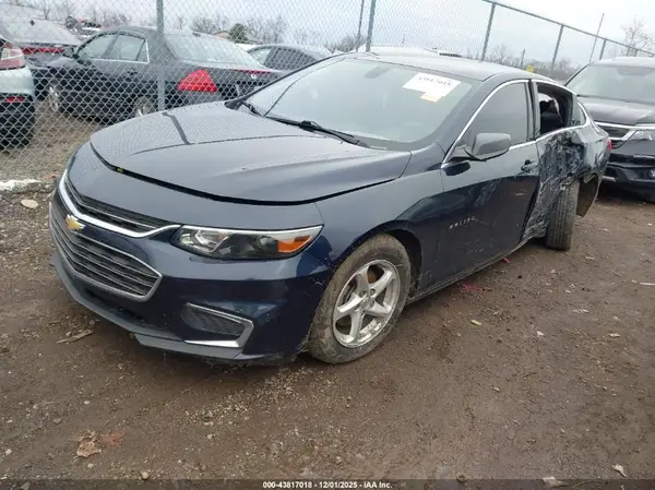 1G1ZB5ST4JF225227 2018 CHEVROLET MALIBU - Image 2