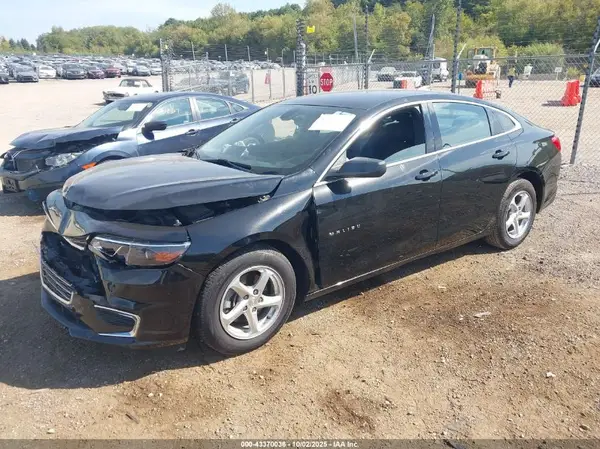 1G1ZB5ST4JF235594 2018 CHEVROLET MALIBU - Image 2
