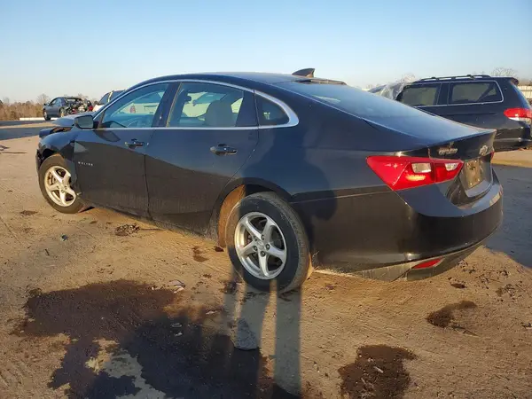 1G1ZB5ST4JF240178 2018 CHEVROLET MALIBU - Image 2