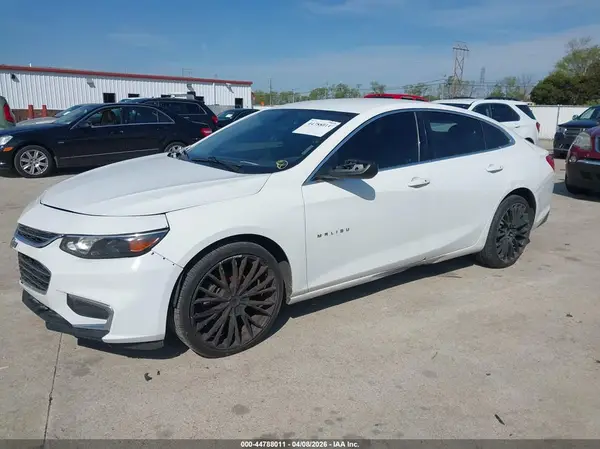 1G1ZB5ST4JF263556 2018 CHEVROLET MALIBU - Image 2