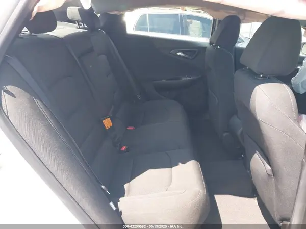 1G1ZB5ST4JF270183 2018 CHEVROLET MALIBU - Image 8