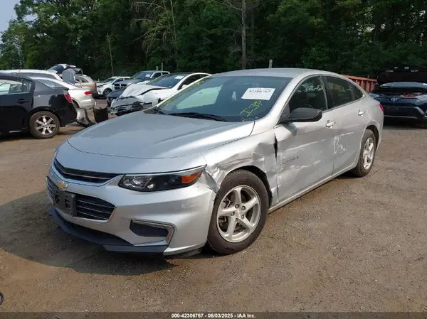 1G1ZB5ST4JF279515 2018 CHEVROLET MALIBU - Image 2