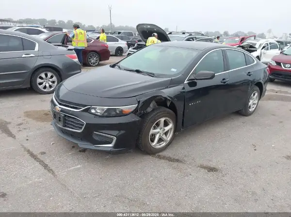 1G1ZB5ST4JF285184 2018 CHEVROLET MALIBU - Image 2