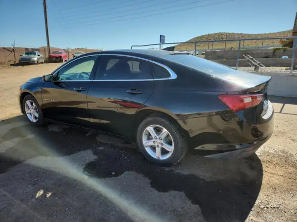 1G1ZB5ST4KF126490 2019 CHEVROLET MALIBU - Image 2