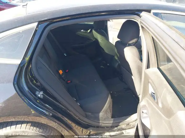 1G1ZB5ST4KF131110 2019 CHEVROLET MALIBU - Image 8