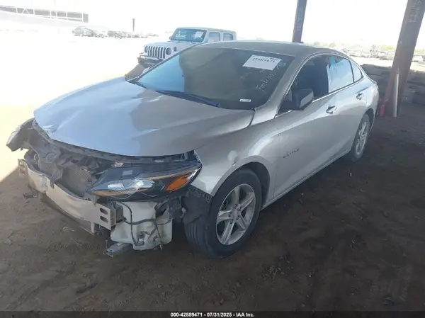 1G1ZB5ST4KF140454 2019 CHEVROLET MALIBU - Image 2