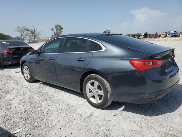 1G1ZB5ST4KF142480 2019 CHEVROLET MALIBU - Image 2