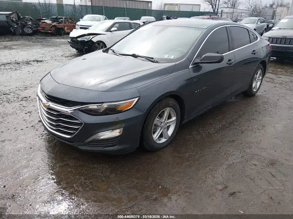 1G1ZB5ST4KF152264 2019 CHEVROLET MALIBU - Image 2