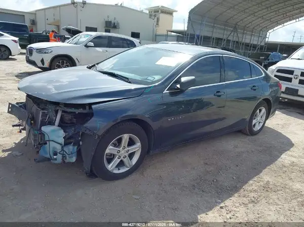 1G1ZB5ST4KF157450 2019 CHEVROLET MALIBU - Image 2