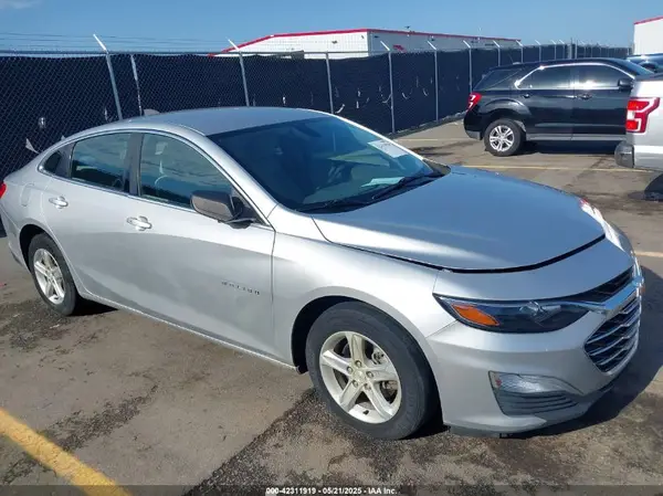 1G1ZB5ST4KF165824 2019 CHEVROLET MALIBU - Image 1