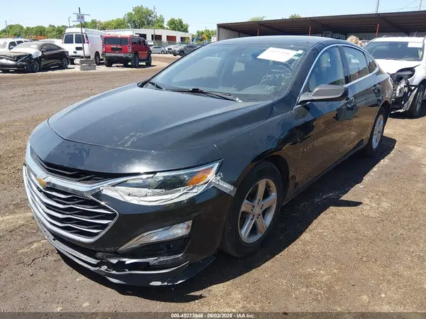 1G1ZB5ST4KF175432 2019 CHEVROLET MALIBU - Image 2