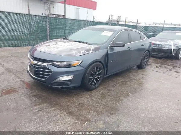 1G1ZB5ST4KF176256 2019 CHEVROLET MALIBU - Image 2