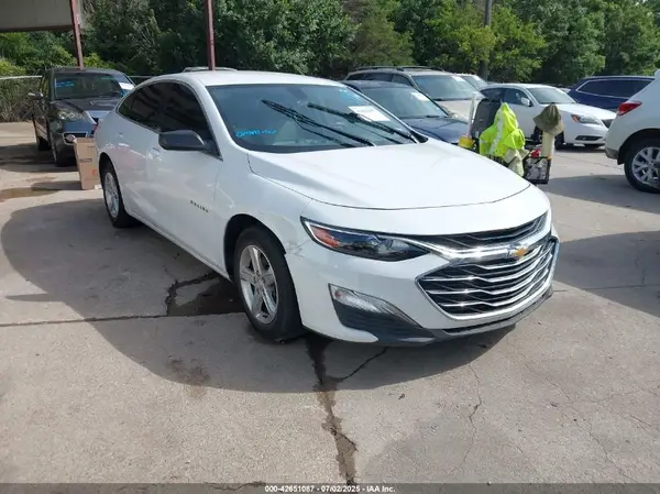 1G1ZB5ST4KF183529 2019 CHEVROLET MALIBU - Image 1