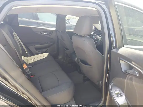 1G1ZB5ST4KF193090 2019 CHEVROLET MALIBU - Image 8