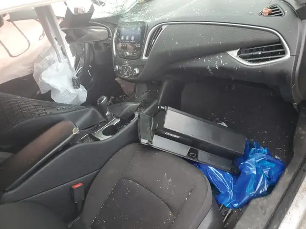 1G1ZB5ST4KF207361 2019 CHEVROLET MALIBU - Image 8