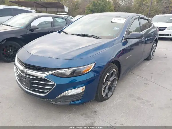 1G1ZB5ST4KF214116 2019 CHEVROLET MALIBU - Image 2