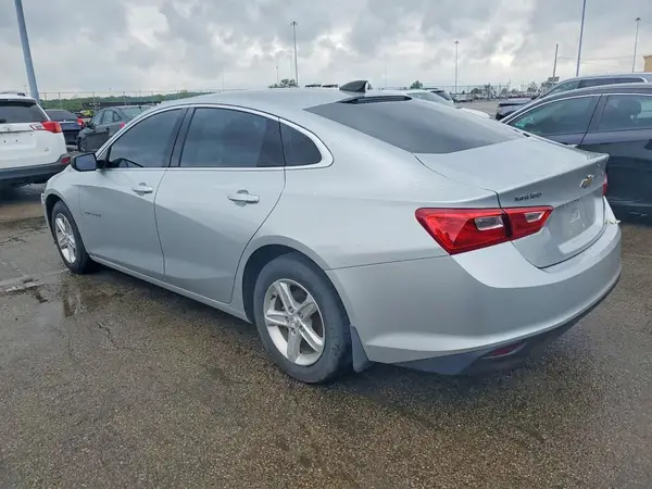 1G1ZB5ST4KF220675 2019 CHEVROLET MALIBU - Image 2
