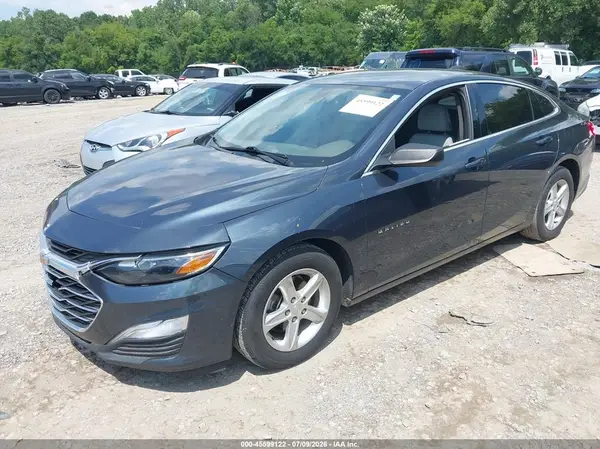 1G1ZB5ST4KF222488 2019 CHEVROLET MALIBU - Image 2