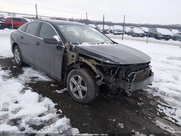 1G1ZB5ST4LF030117 2020 CHEVROLET MALIBU - Image 1