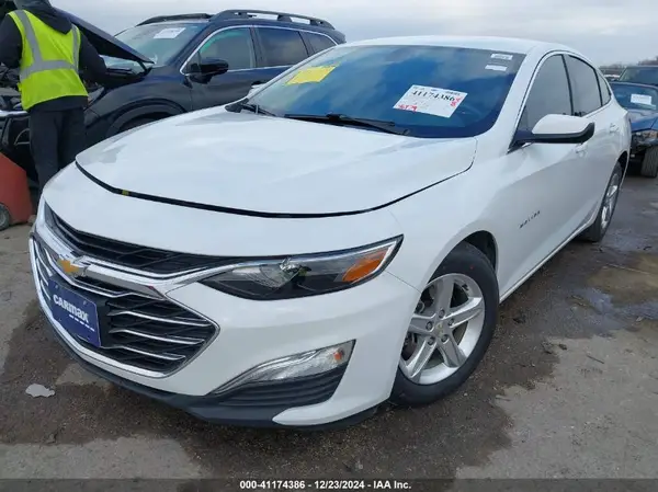 1G1ZB5ST4LF150158 2020 CHEVROLET MALIBU - Image 2
