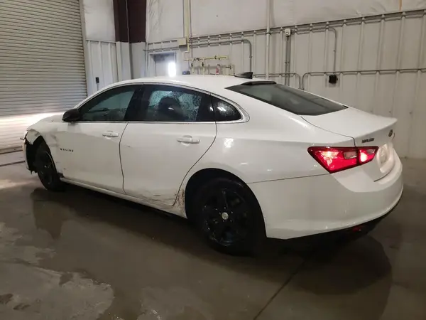 1G1ZB5ST4MF040485 2021 CHEVROLET MALIBU - Image 2