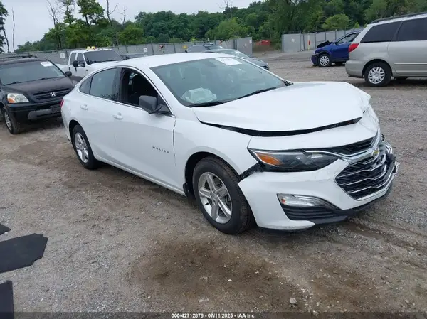 1G1ZB5ST4NF182711 2022 CHEVROLET MALIBU - Image 1