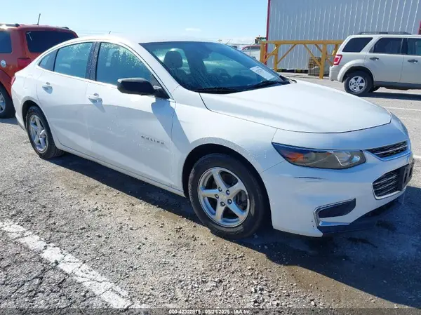 1G1ZB5ST5GF243762 2016 CHEVROLET MALIBU - Image 1