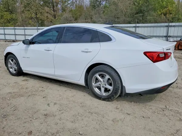 1G1ZB5ST5GF332960 2016 CHEVROLET MALIBU - Image 2