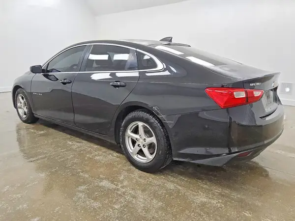 1G1ZB5ST5GF335163 2016 CHEVROLET MALIBU - Image 2