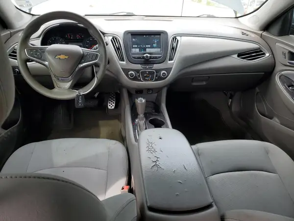1G1ZB5ST5HF102580 2017 CHEVROLET MALIBU - Image 8