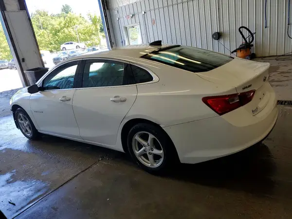 1G1ZB5ST5HF106774 2017 CHEVROLET MALIBU - Image 2
