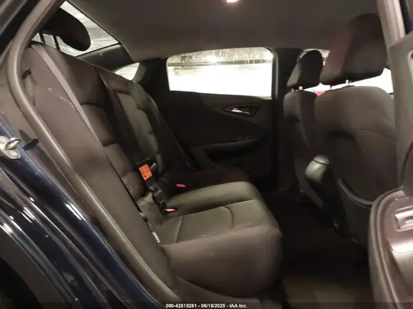 1G1ZB5ST5HF111005 2017 CHEVROLET MALIBU - Image 8