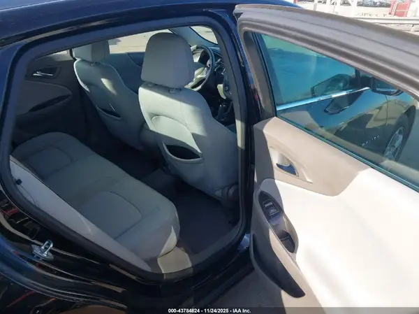 1G1ZB5ST5HF118438 2017 CHEVROLET MALIBU - Image 8