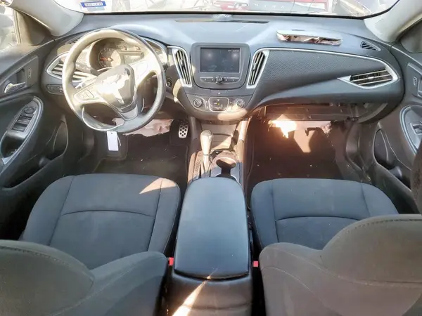 1G1ZB5ST5HF142156 2017 CHEVROLET MALIBU - Image 8