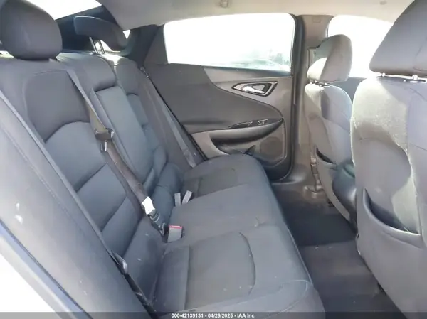 1G1ZB5ST5HF151908 2017 CHEVROLET MALIBU - Image 8