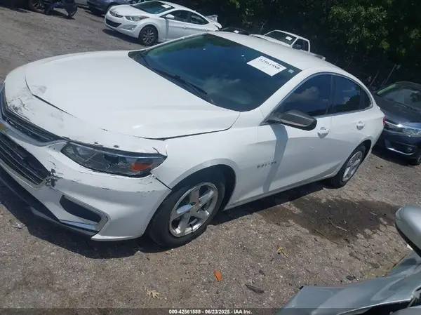 1G1ZB5ST5HF157918 2017 CHEVROLET MALIBU - Image 2
