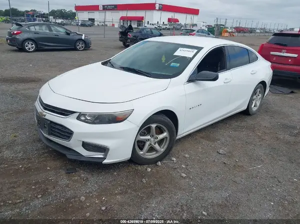 1G1ZB5ST5HF183256 2017 CHEVROLET MALIBU - Image 2