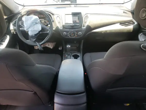 1G1ZB5ST5HF192121 2017 CHEVROLET MALIBU - Image 8