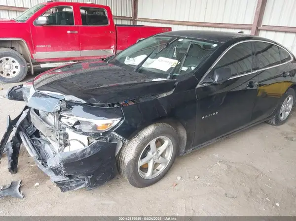 1G1ZB5ST5HF205983 2017 CHEVROLET MALIBU - Image 2
