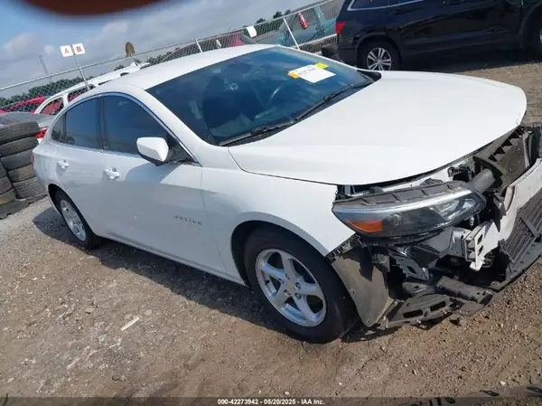 1G1ZB5ST5HF218359 2017 CHEVROLET MALIBU - Image 1