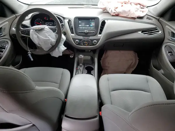 1G1ZB5ST5HF223268 2017 CHEVROLET MALIBU - Image 8